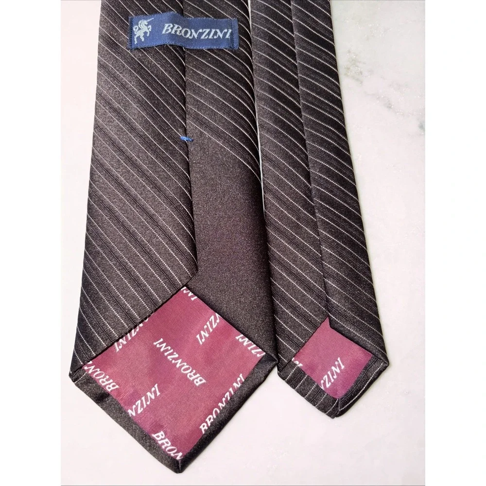 N/A bronzini necktie